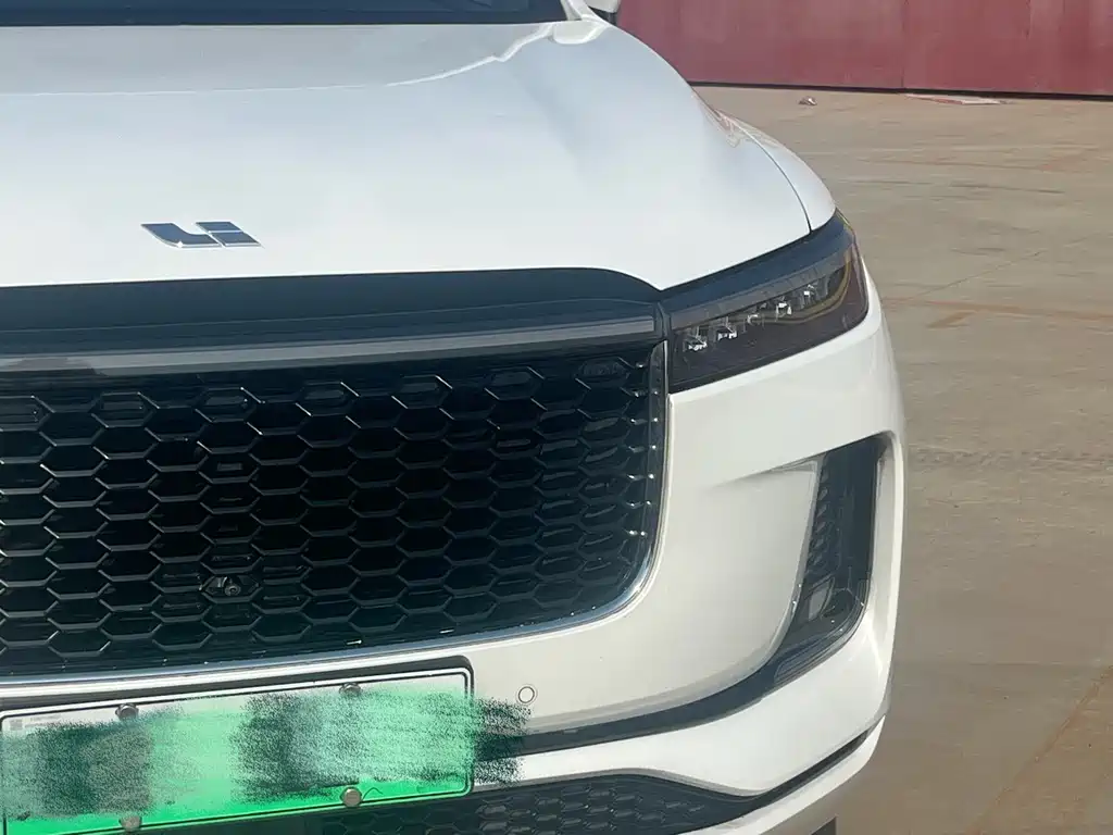 Ideal ONE 2021 extended range 6-seater version купить на сайте DeffCars