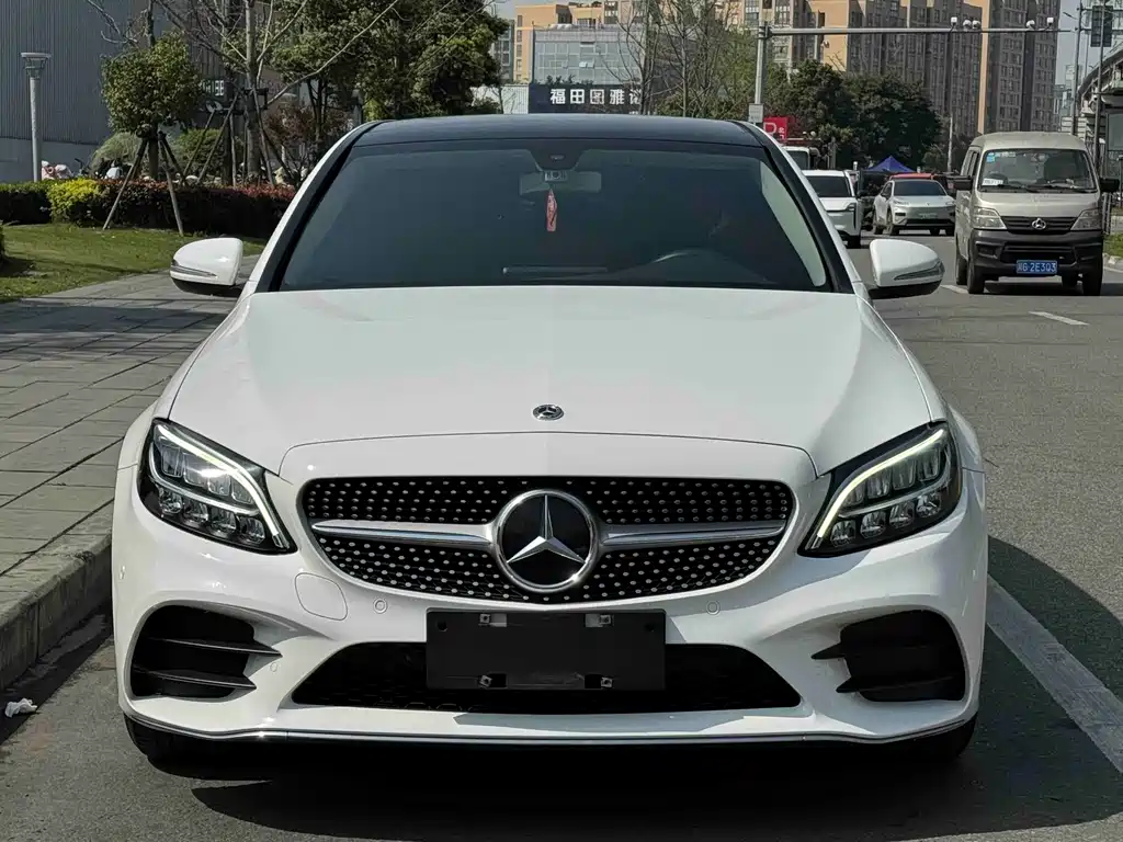 Mercedes-Benz C-Class 2020 facelift C 260 L sports version купить на сайте DeffCars