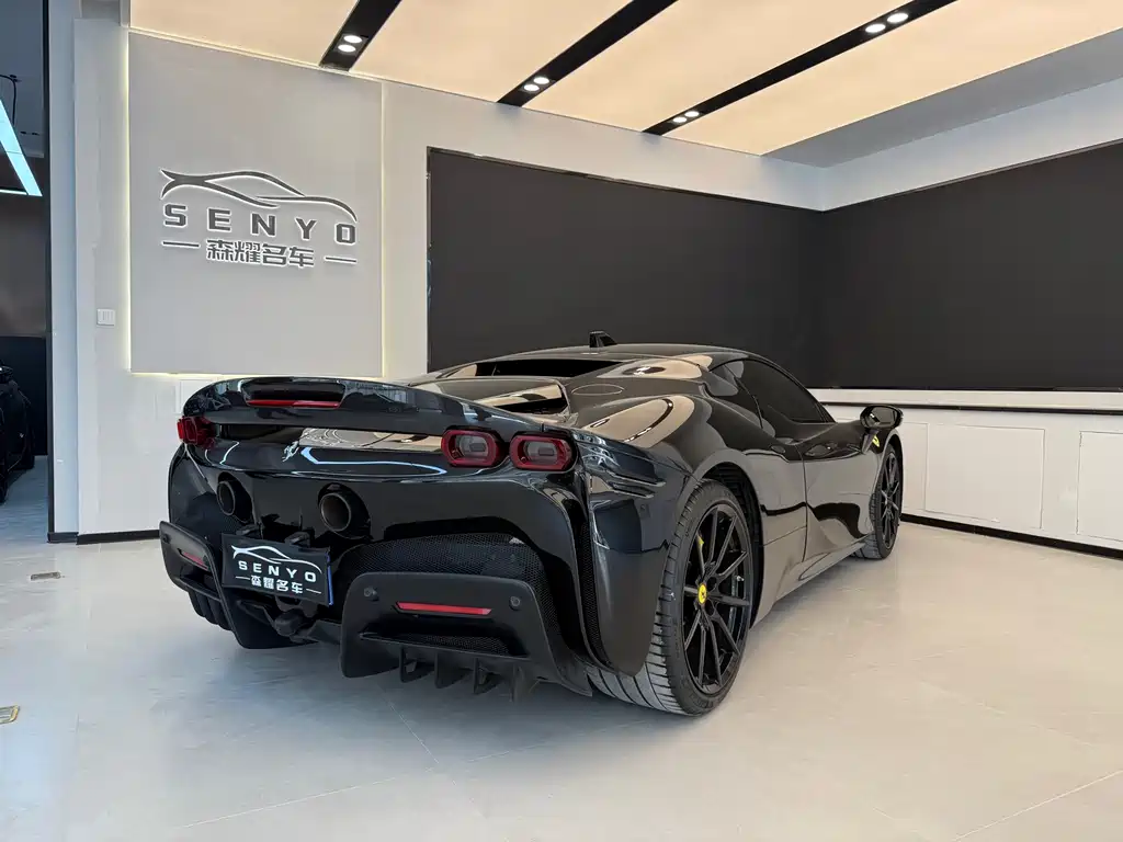 SF90 2020 3.9T V8 Stradale купить на сайте DeffCars