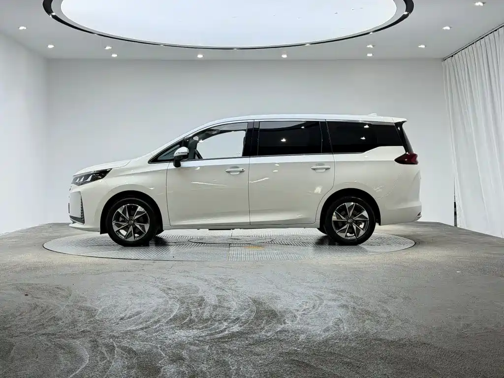 Trumpchi M6 2021 270T DCT Exclusive Edition (seven seats) купить на сайте DeffCars