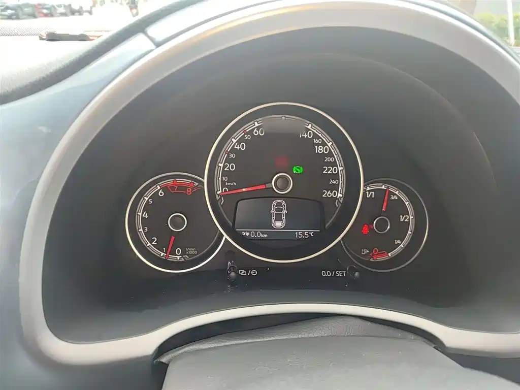 Beetle 2018 180TSI Yile Type купить на сайте DeffCars