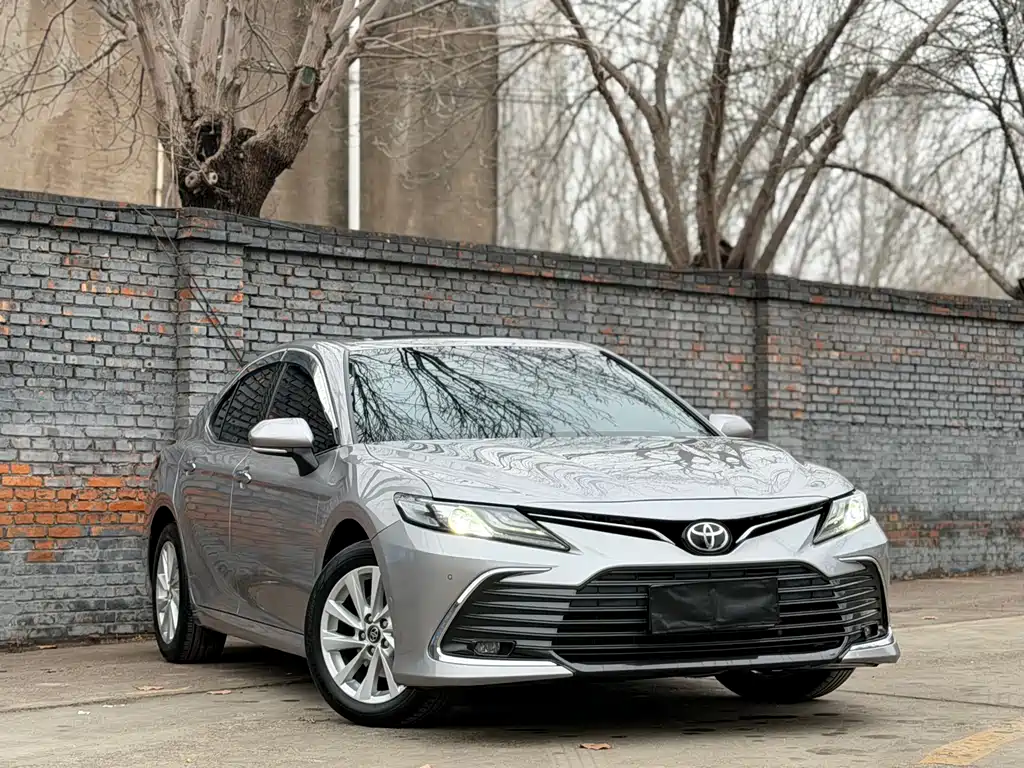 Camry 2021 2.0G Deluxe Edition купить на сайте DeffCars
