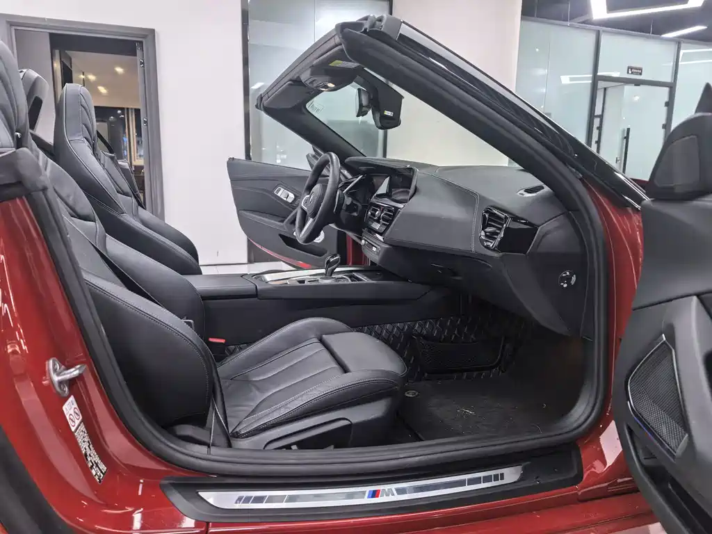 BMW Z4 2023 sDrive 25i M Sports Package купить на сайте DeffCars