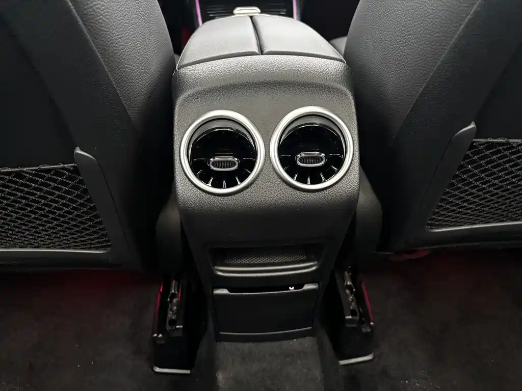 Mercedes-Benz GLB 2025 GLB 220 Fashion Model купить на сайте DeffCars