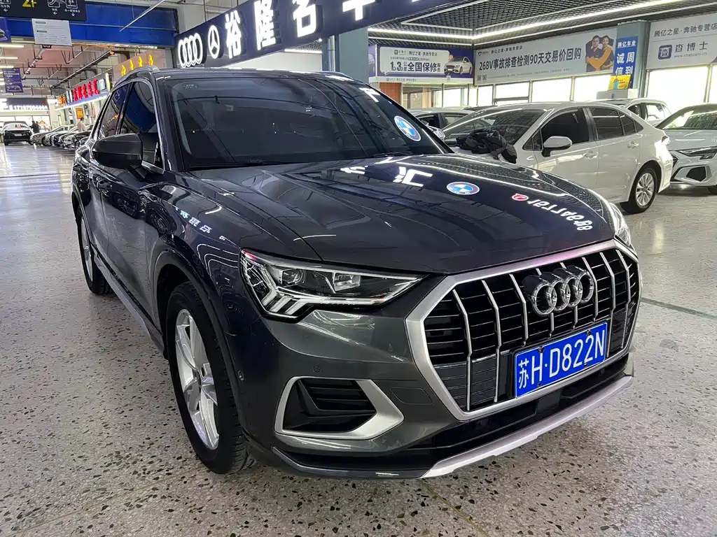 Audi Q3 2022 35 TFSI Fashionable and Elegant купить на сайте DeffCars