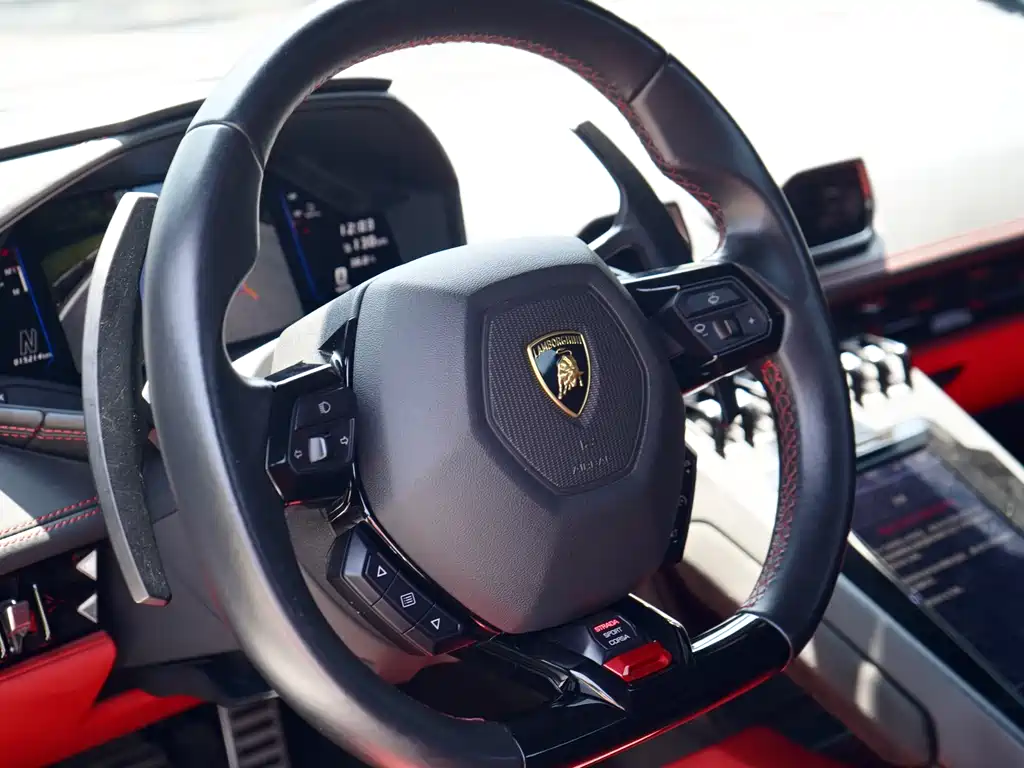 Huracán 2020 Huracán EVO RWD Spyder купить на сайте DeffCars