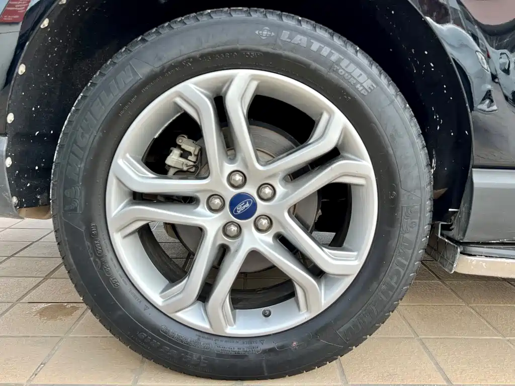 Ruijie 2018 EcoBoost 245 2WD Hao Rui 7-seater National VI купить на сайте DeffCars