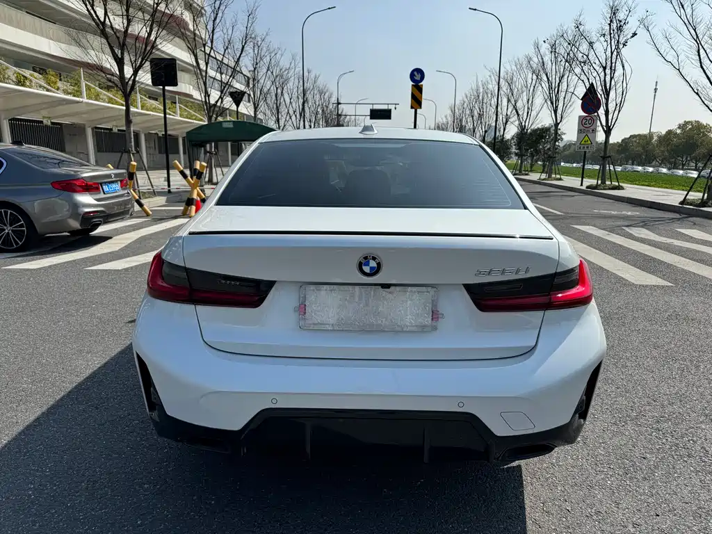 BMW 3 Series 2023 325Li M Sports Night Package купить на сайте DeffCars