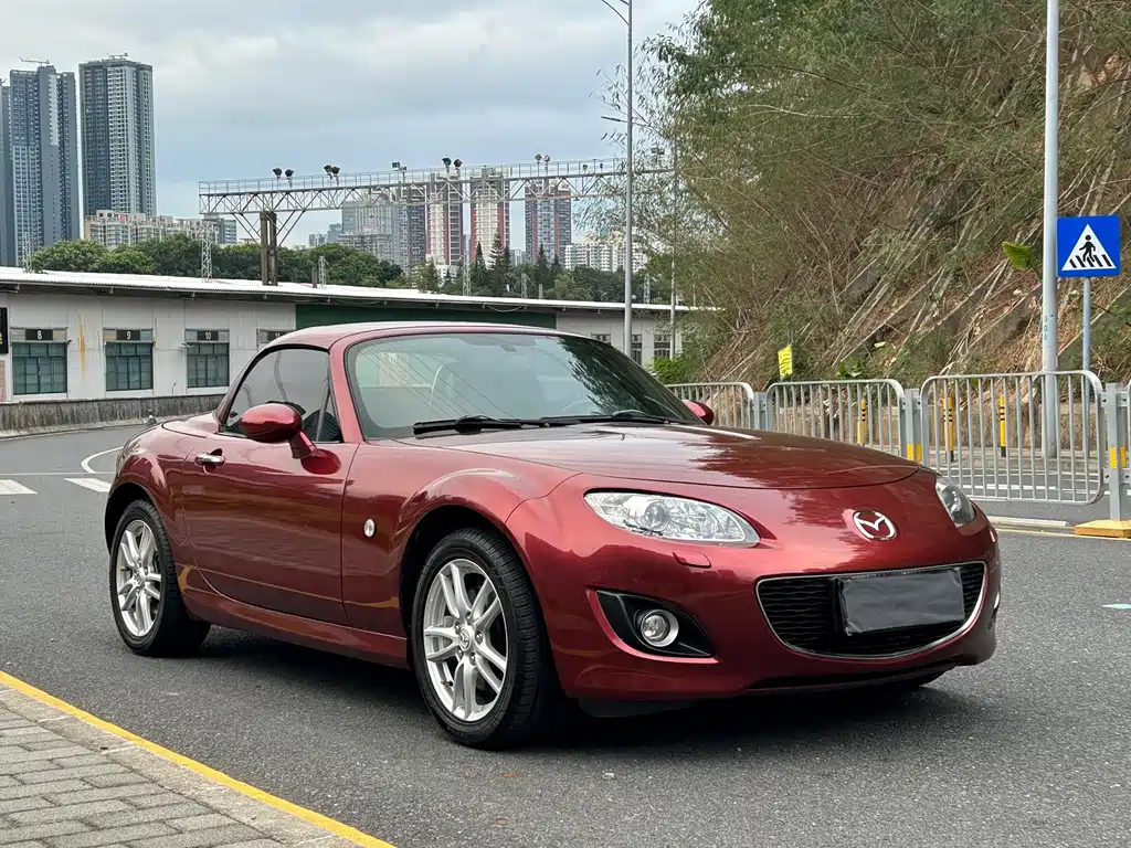 Mazda MX-5 2009 2.0 купить на сайте DeffCars