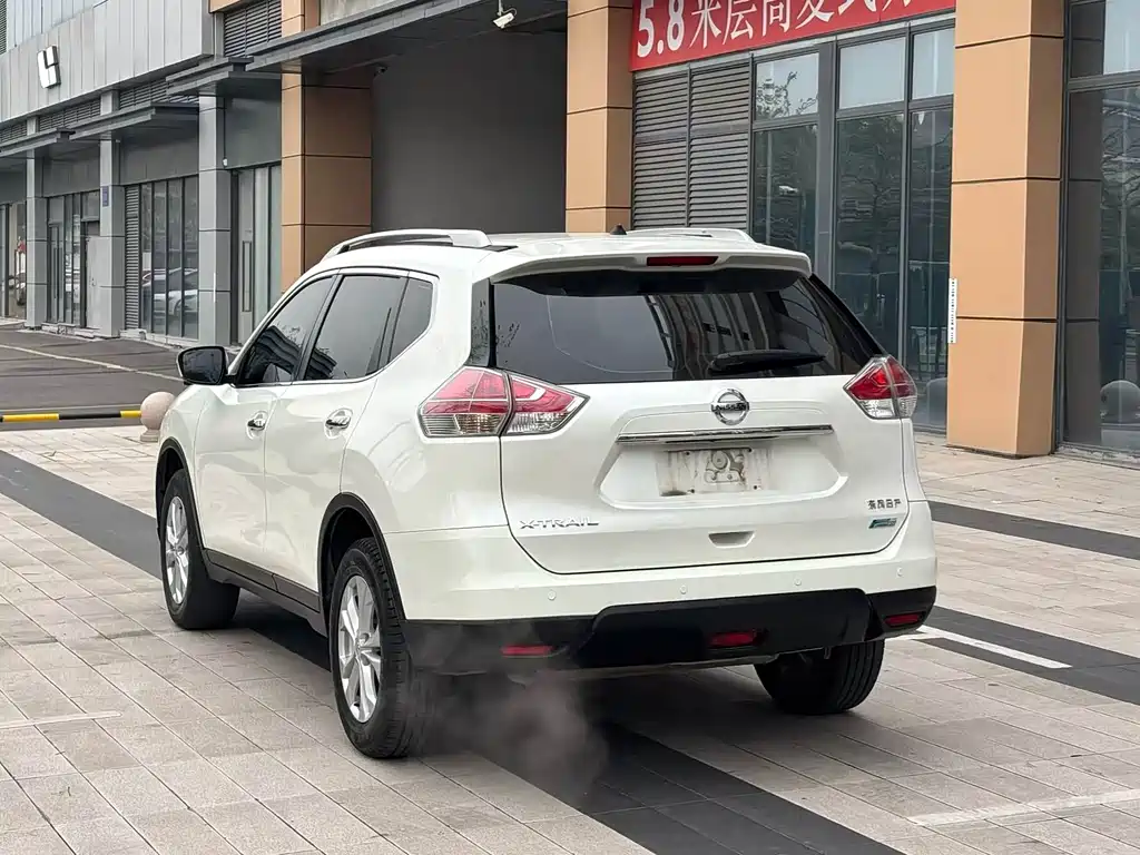 X-Trail 2014 2.0L CVT Comfort Edition 2WD купить на сайте DeffCars
