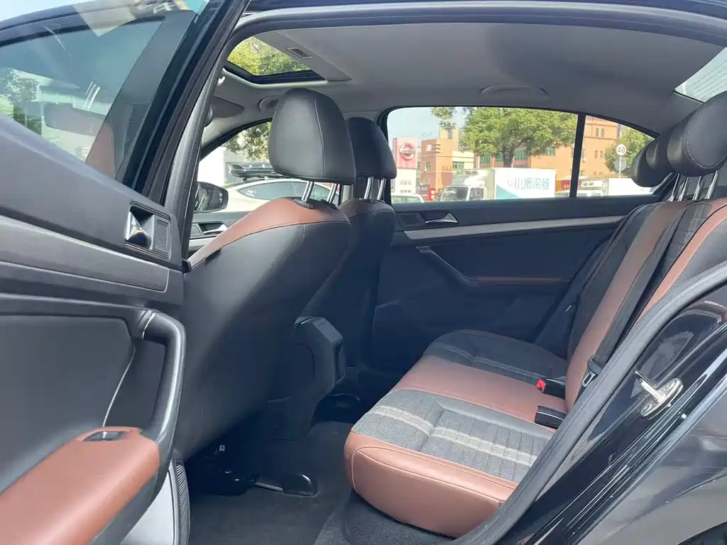 Lavida 2019 Lavida Qihang 1.5L Automatic Fashion Edition National VI купить на сайте DeffCars