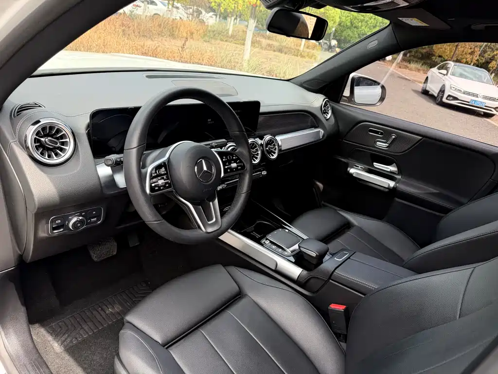 Mercedes-Benz GLB 2021 GLB 200 Dynamic купить на сайте DeffCars