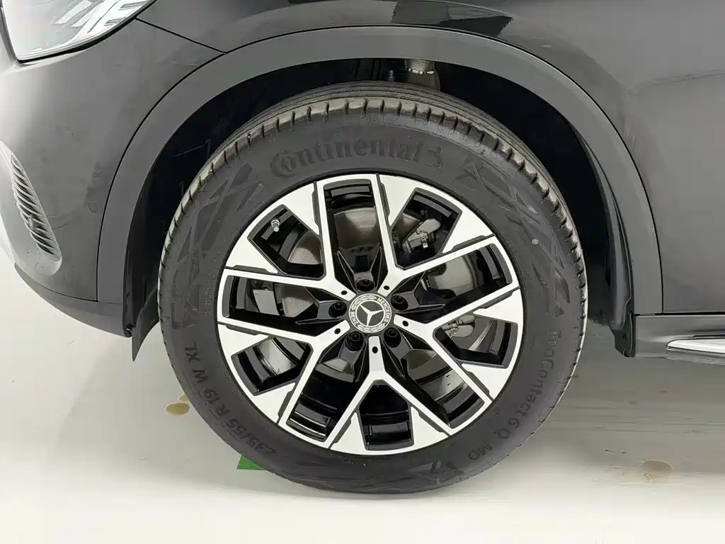 Mercedes-Benz GLC 2025 GLC 260 L 4MATIC Dynamic купить на сайте DeffCars