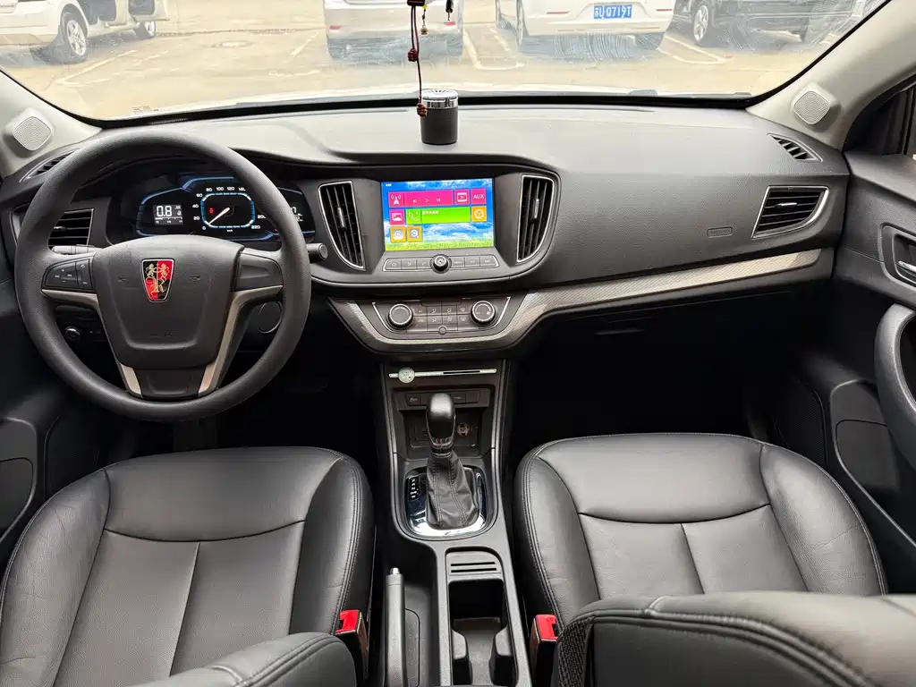 Roewe 360 ​​2017 1.5L Automatic Deluxe Edition купить на сайте DeffCars