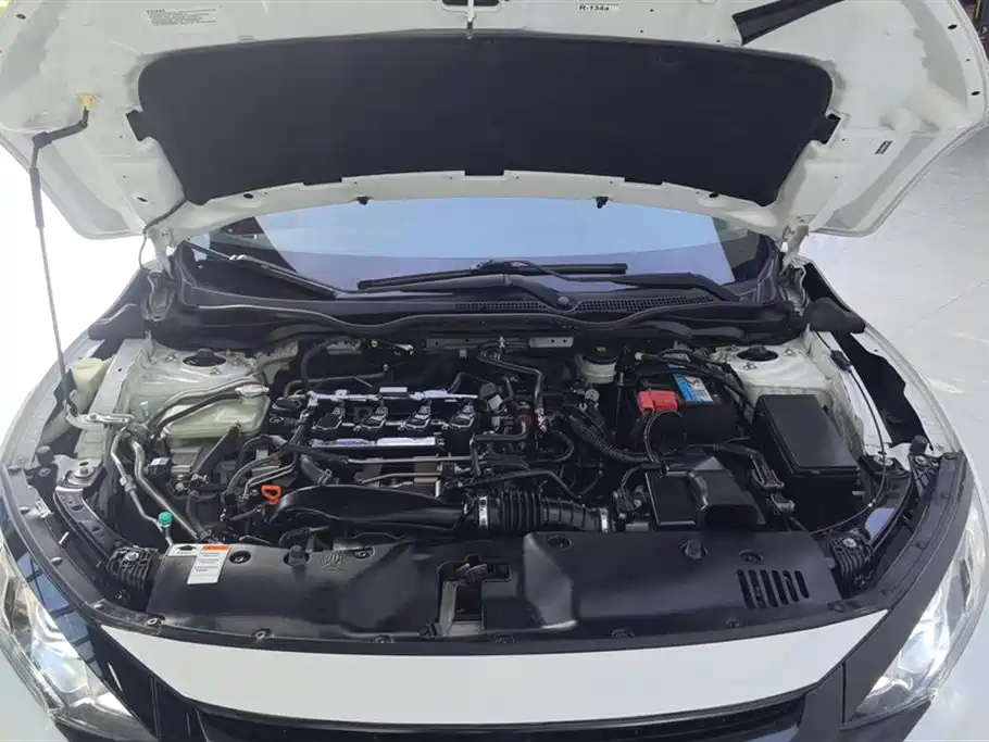 Civic 2019 220TURBO CVT Dynamic Edition National VI купить на сайте DeffCars