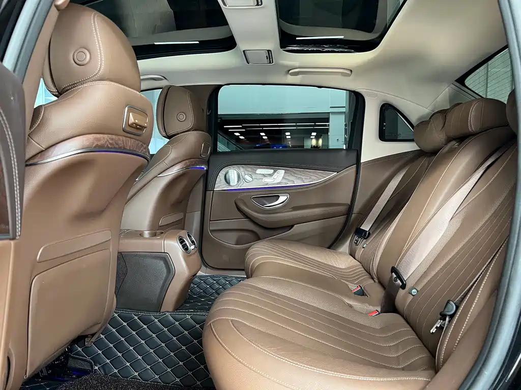 Mercedes-Benz E-Class 2020 Facelift E 300 L Special Edition купить на сайте DeffCars
