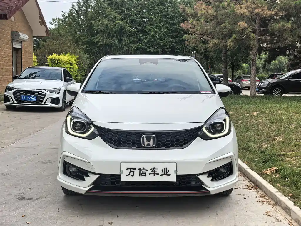 LIFE 2021 1.5L CVT SPO-SS Smart Edition купить на сайте DeffCars