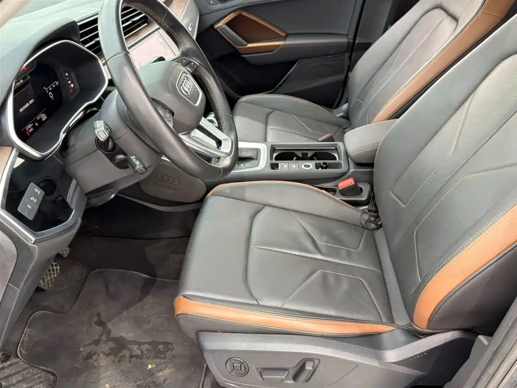 Audi Q3 2022 35 TFSI Fashionable and Elegant купить на сайте DeffCars