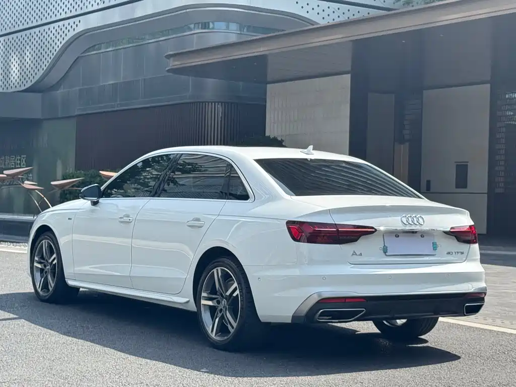 Audi A4L 2020 40 TFSI luxury and dynamic model купить на сайте DeffCars