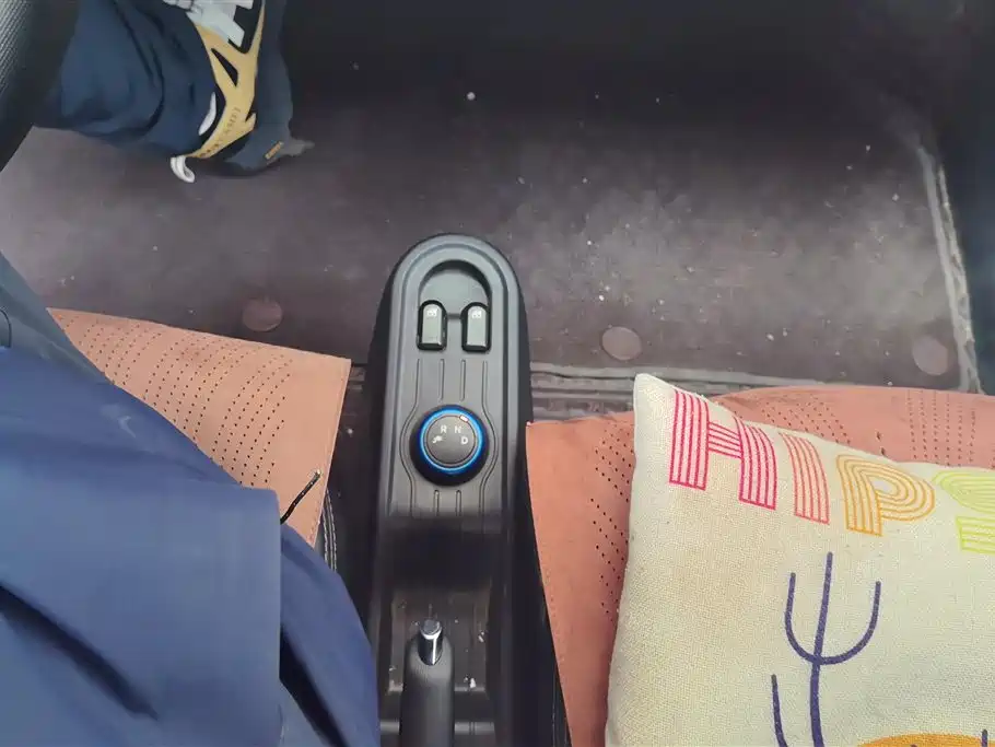 Hongguang MINIEV 2022 Relaxed Lithium Iron Phosphate купить на сайте DeffCars