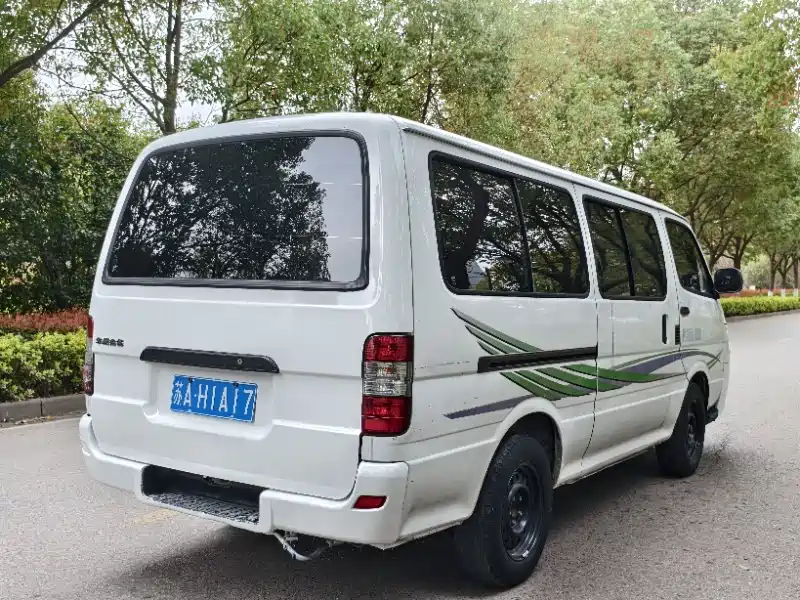 Jinbei Hiace 2018 2.0L fifth-generation express luxury standard top 6-seater V19S купить на сайте DeffCars