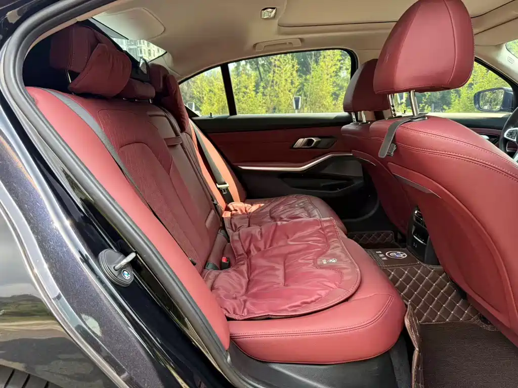 BMW 3 Series 2023 320Li M Sports Package купить на сайте DeffCars