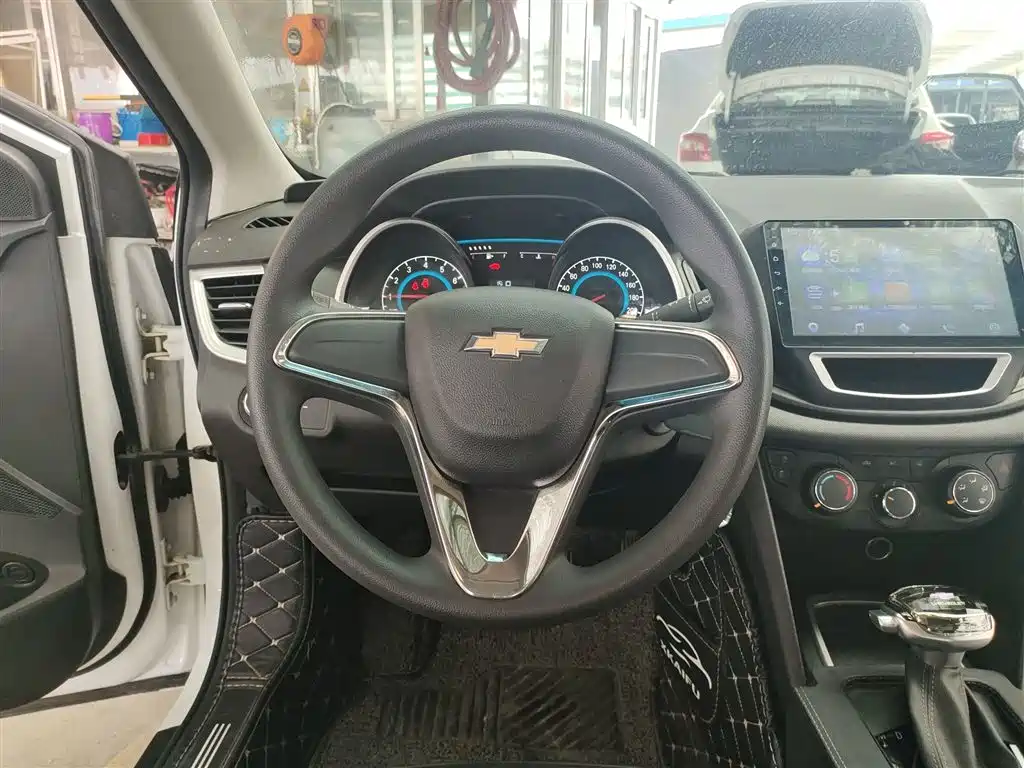 Kovoz 2019 320 automatic sunroof version купить на сайте DeffCars