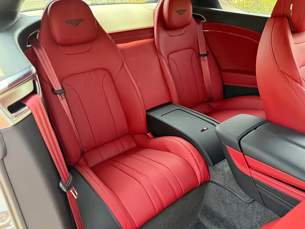 Continental 2024 4.0T GT V8 купить на сайте DeffCars