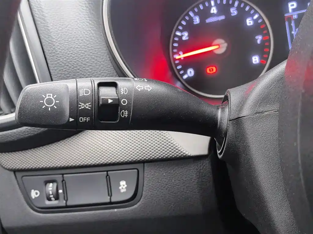 KX3 Ao Pao 2017 1.6L automatic Aoya version купить на сайте DeffCars