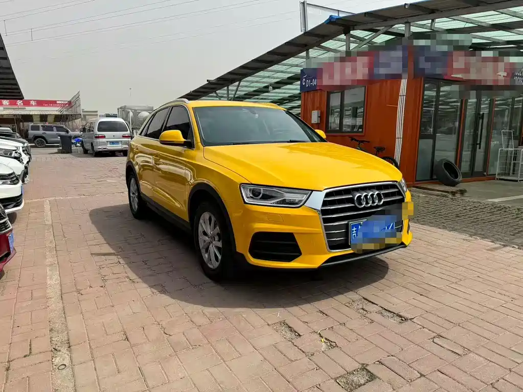 Audi Q3 2017 30 TFSI Standard купить на сайте DeffCars