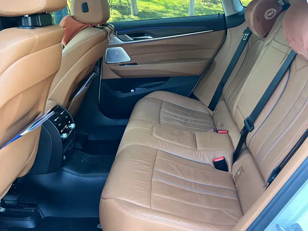 BMW 6 Series GT 2021 630i Luxury Design Package купить на сайте DeffCars