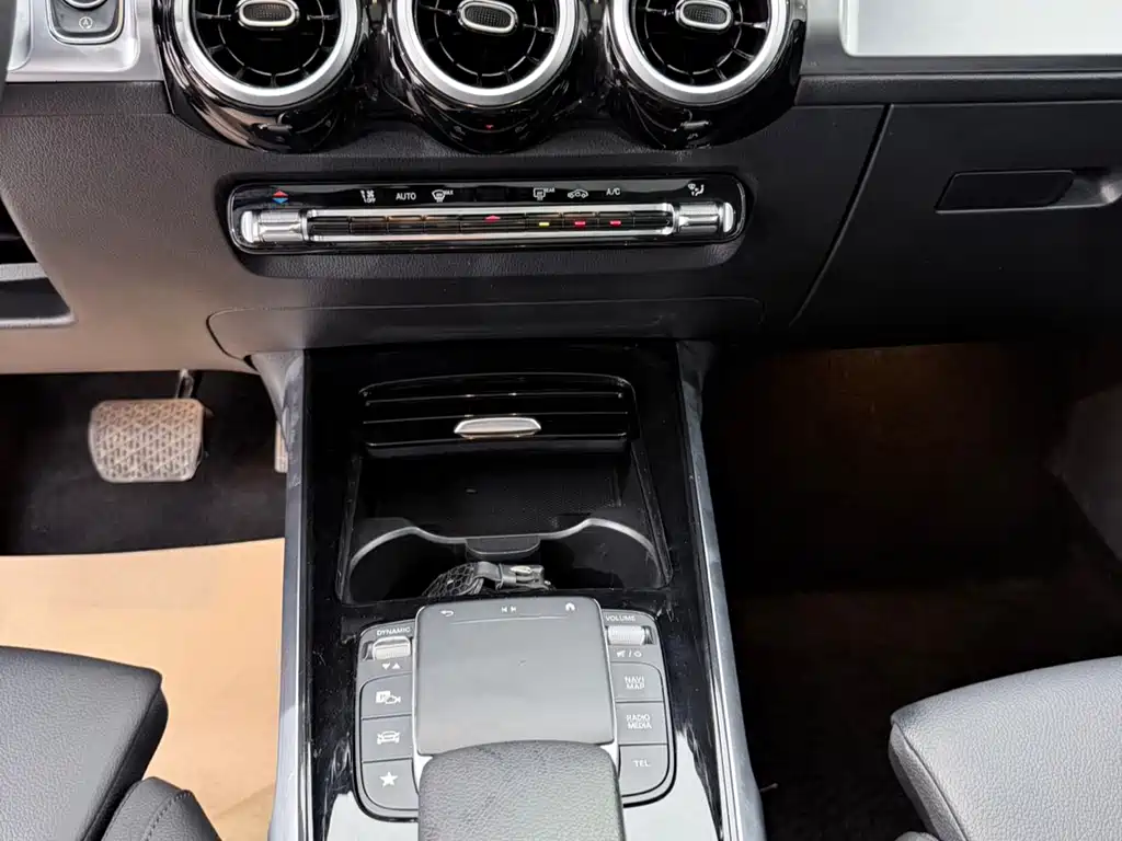 Mercedes-Benz GLB 2022 GLB 180 Fashion Model купить на сайте DeffCars