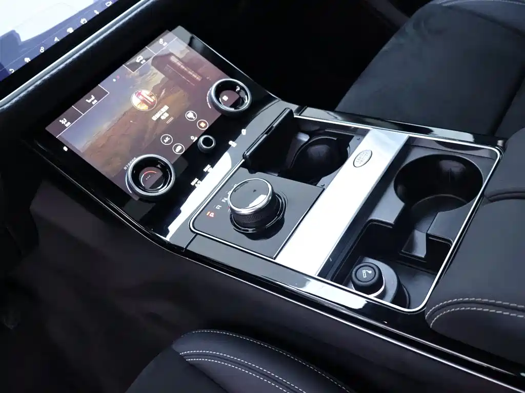 Range Rover Velar 2019 250PS купить на сайте DeffCars