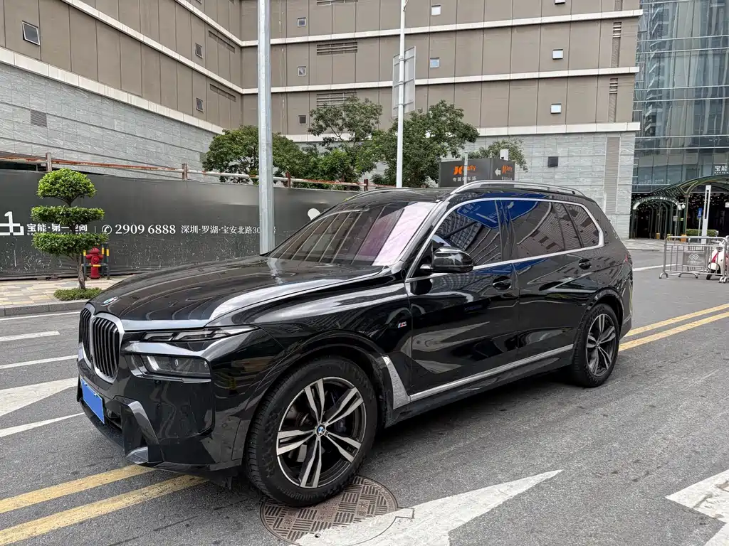 BMW X7 2023 xDrive40i Exclusive M Sports Package купить на сайте DeffCars