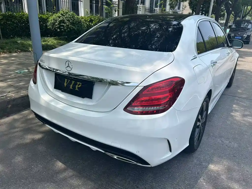 Mercedes-Benz C-Class 2016 C 200 L купить на сайте DeffCars