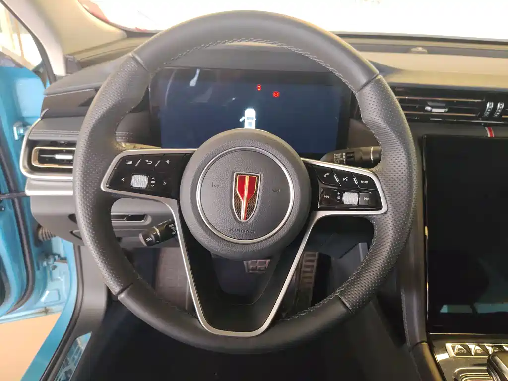Hongqi H5 2024 1.5T HEV Zhilian Qichang Edition купить на сайте DeffCars