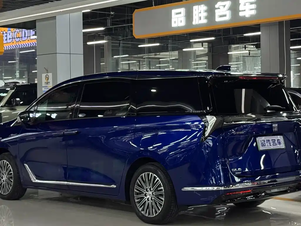 Buick GL8 New Energy 2024 Lu Zun Luxury Edition 7 seats купить на сайте DeffCars