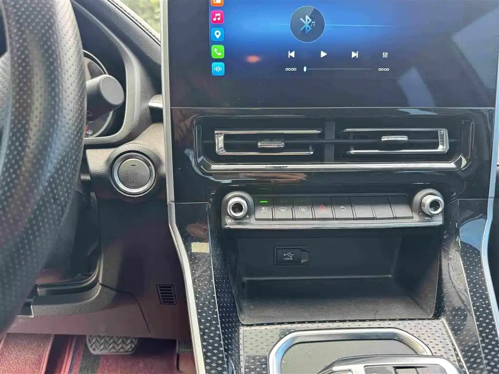 Haval M6 2023 Plus 1.5T DCT Deluxe Smart Connected купить на сайте DeffCars