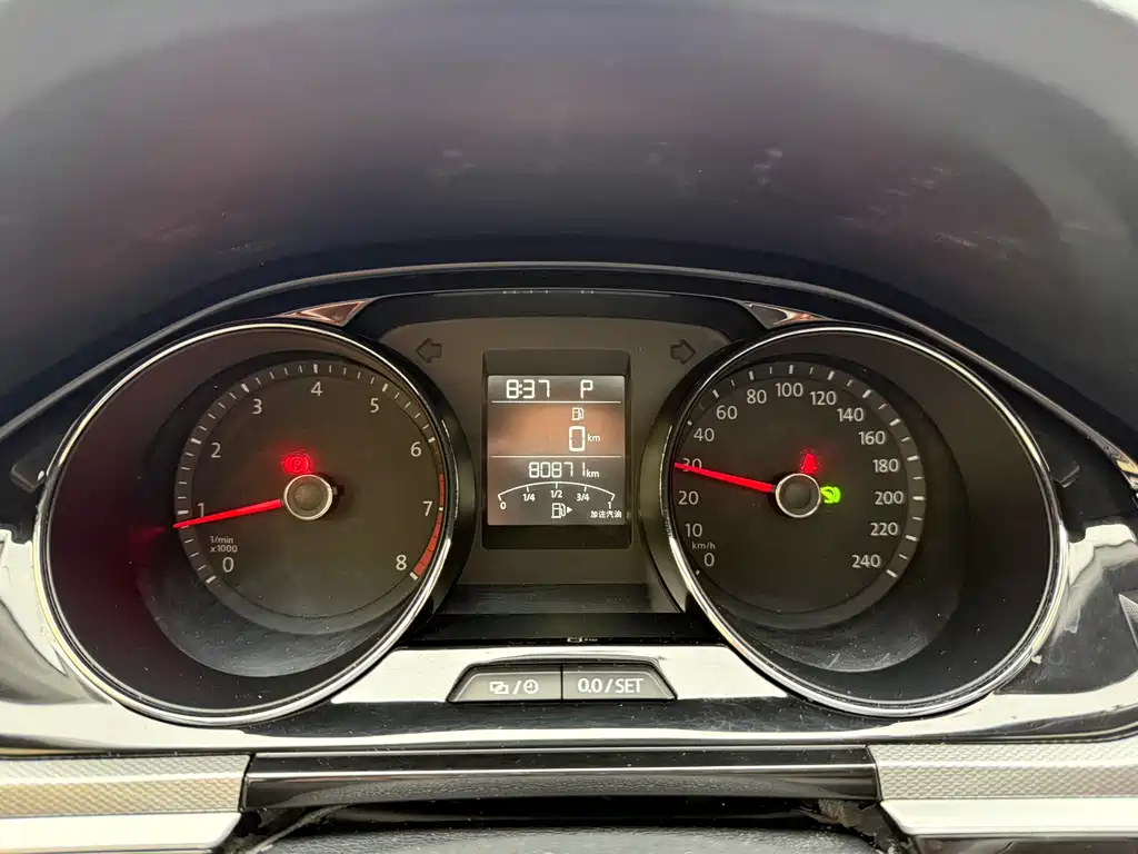 Bora 2018 1.5L automatic comfort model купить на сайте DeffCars