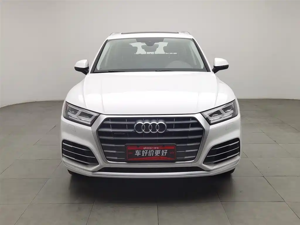 Audi Q5L 2020 facelift 40 TFSI enjoys fashionable style купить на сайте DeffCars