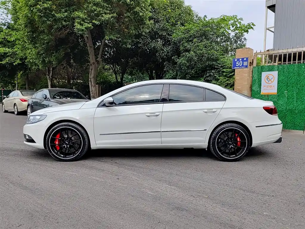 FAW-Volkswagen CC 2016 1.8TSI luxury model купить на сайте DeffCars