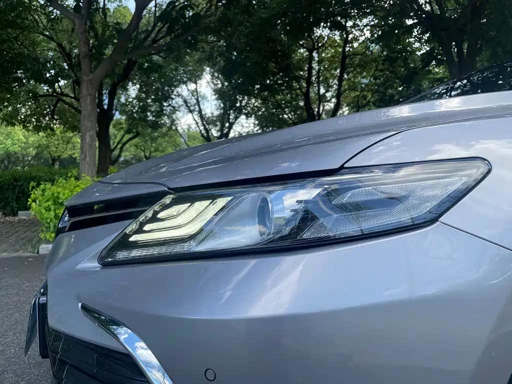 Camry 2021 2.5G Deluxe Edition купить на сайте DeffCars