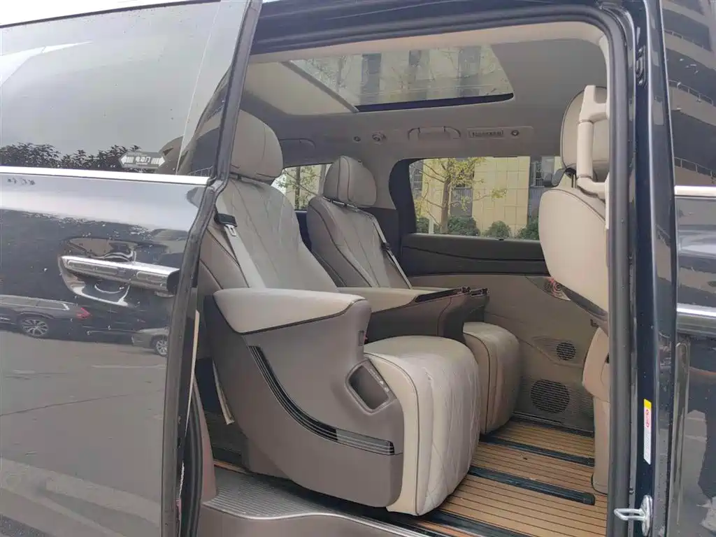 Denza D9 2022 DM-i 1040 Premium Type купить на сайте DeffCars