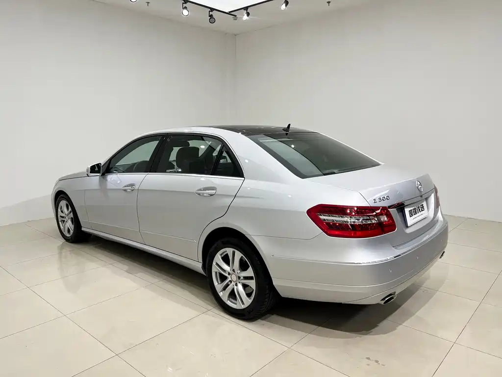 Mercedes E-Class 2011 E 300 L Fashion Premier Edition купить на сайте DeffCars
