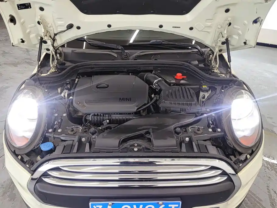 Mini 2018 1.5T one plus five-door edition купить на сайте DeffCars