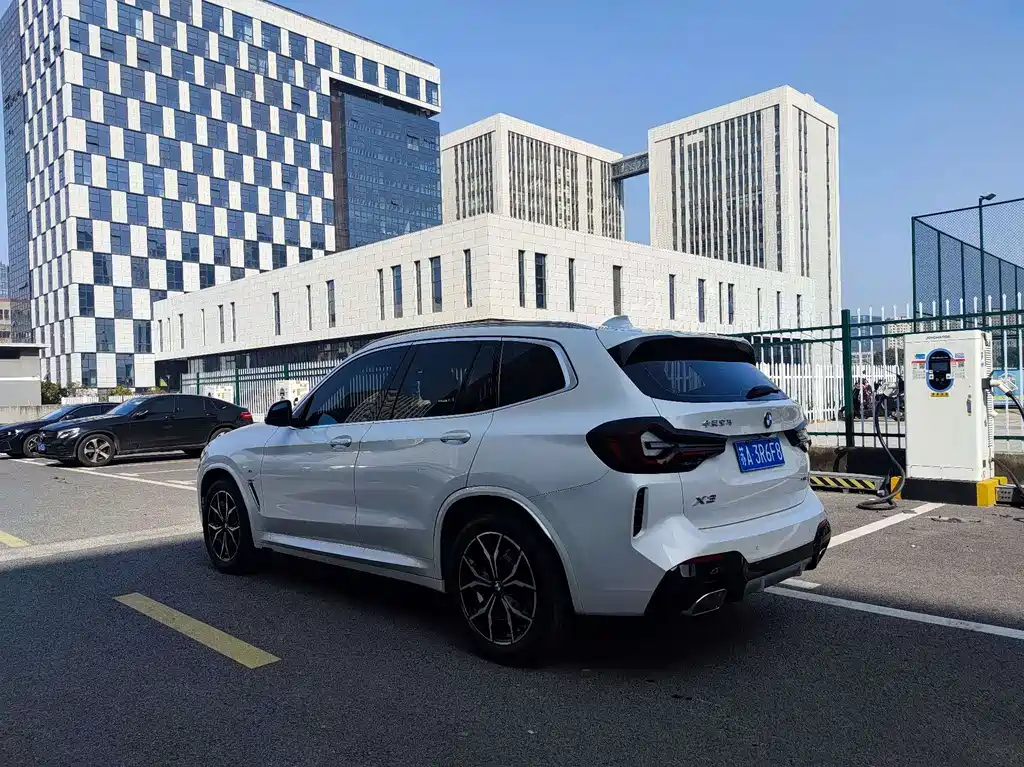 BMW X3 2023 xDrive25i M Sports Package купить на сайте DeffCars