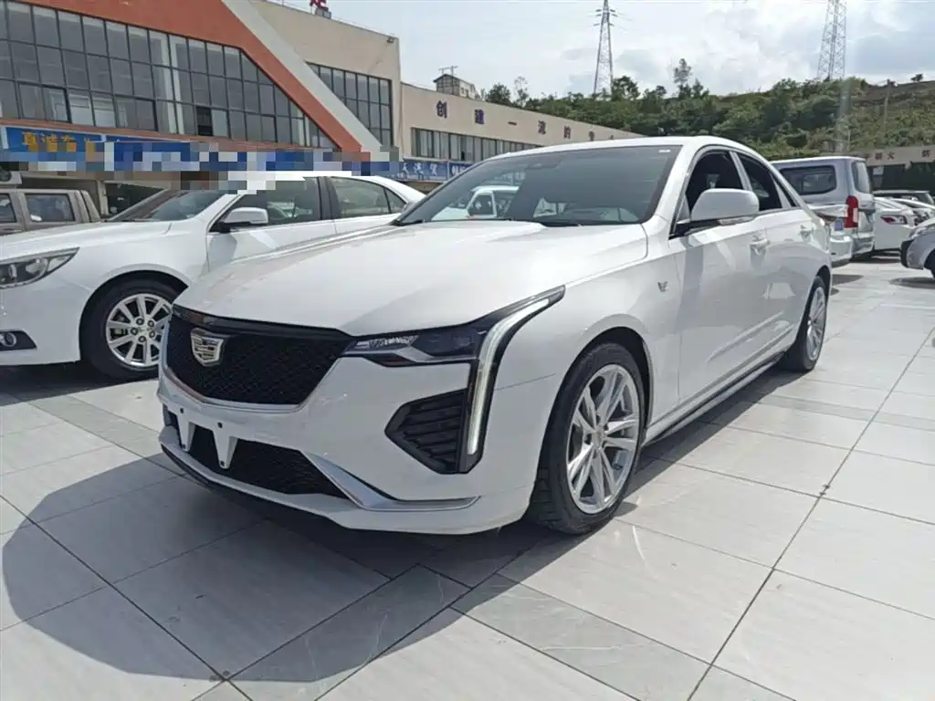 Cadillac CT4 2021 28T Fashion Model купить на сайте DeffCars