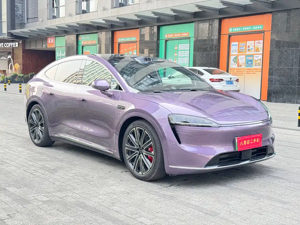 Zhijie R7 2025 extended range 331km Ultra купить на сайте DeffCars