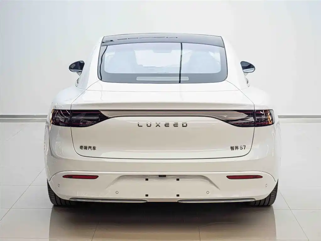 Zhijie S7 2024 Pro купить на сайте DeffCars