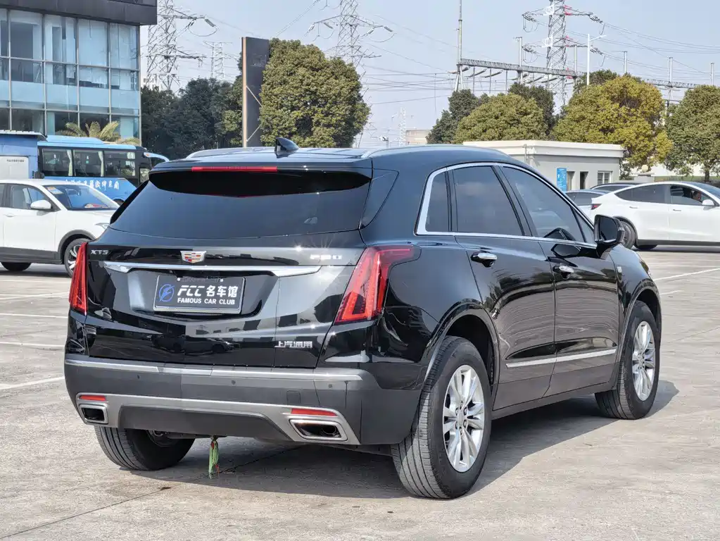 Cadillac XT5 2024 2.0T two-wheel drive fashion model купить на сайте DeffCars